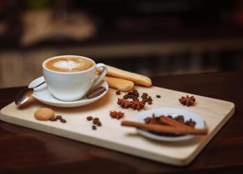 The Cappuccino Paradox: Unpacking the Hidden Story of Caffeine in Your Daily Cup